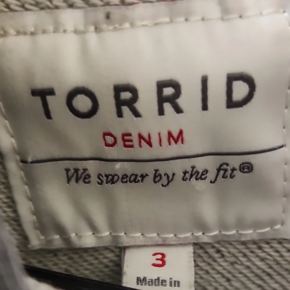 Torrid Denim And Fleece Jacket - Picture 2 of 4